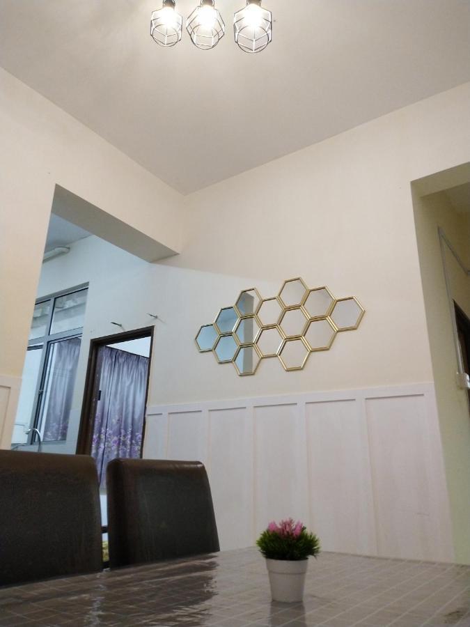 COZY Homestay KTCC Mall Pantai Batu Burok HSNZ 3BR Pangsapuri Ladang Gemilang 1 by NadiHome Kuala Terengganu Luaran gambar