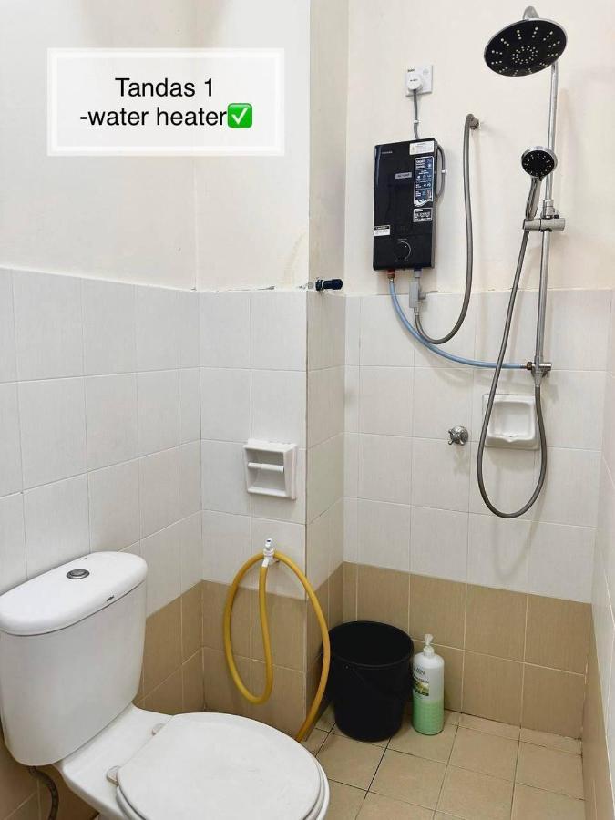 COZY Homestay KTCC Mall Pantai Batu Burok HSNZ 3BR Pangsapuri Ladang Gemilang 1 by NadiHome Kuala Terengganu Luaran gambar